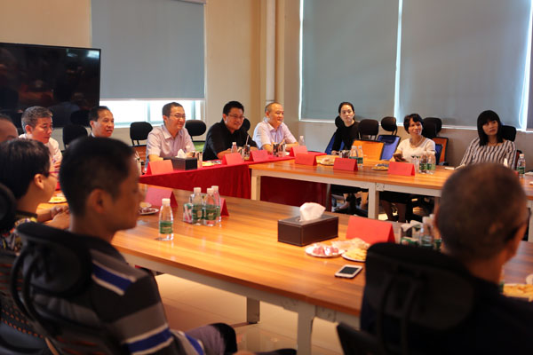 湖南省醴陵市委市政府領導蒞臨喬合里參觀考察，共商實業(yè)投資發(fā)展